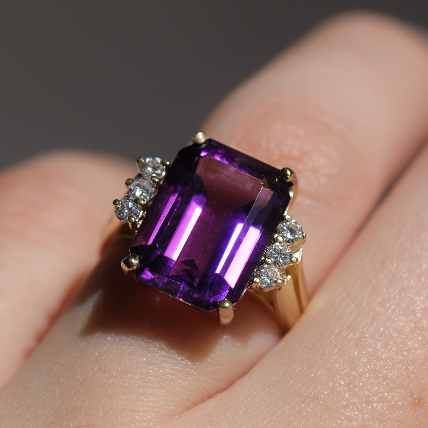 Vintage Amethyst & Diamond Ring