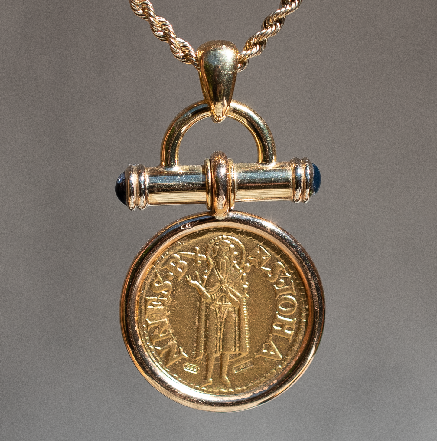 Vintage 18K Gold Florin Coin Pendant