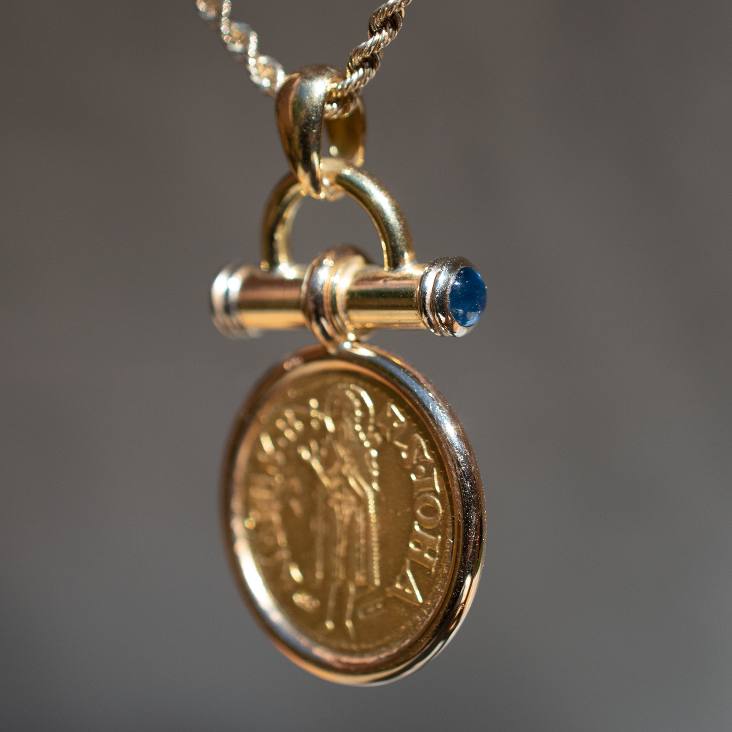 Vintage 18K Gold Florin Coin Pendant