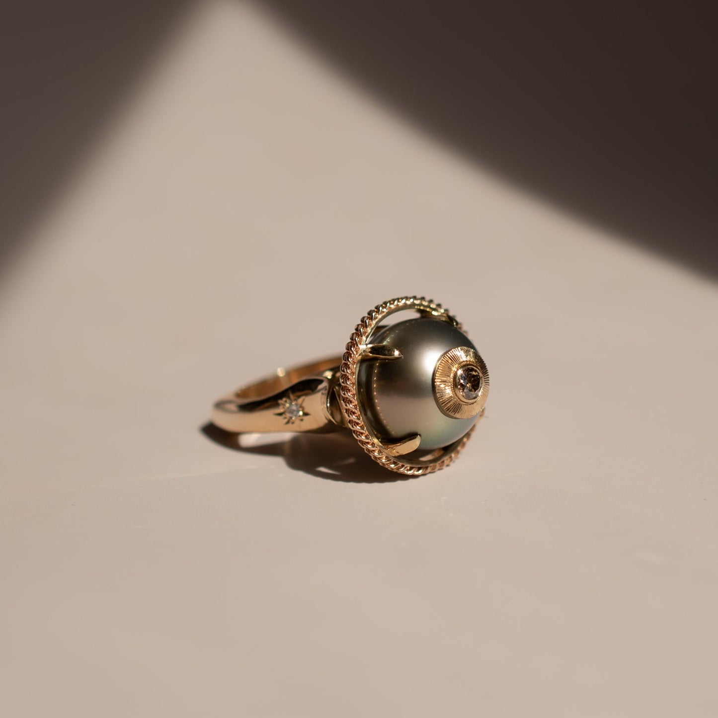 Sphaera Ring