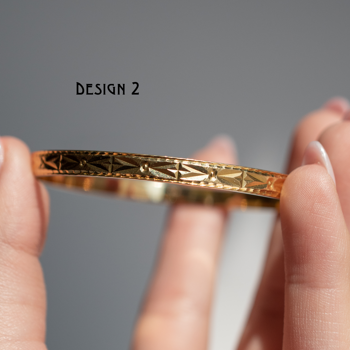 18k Vintage Bangle