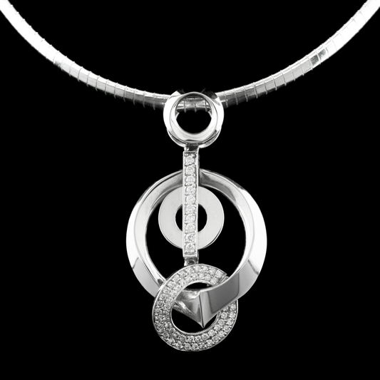 The Interlocking Pendant