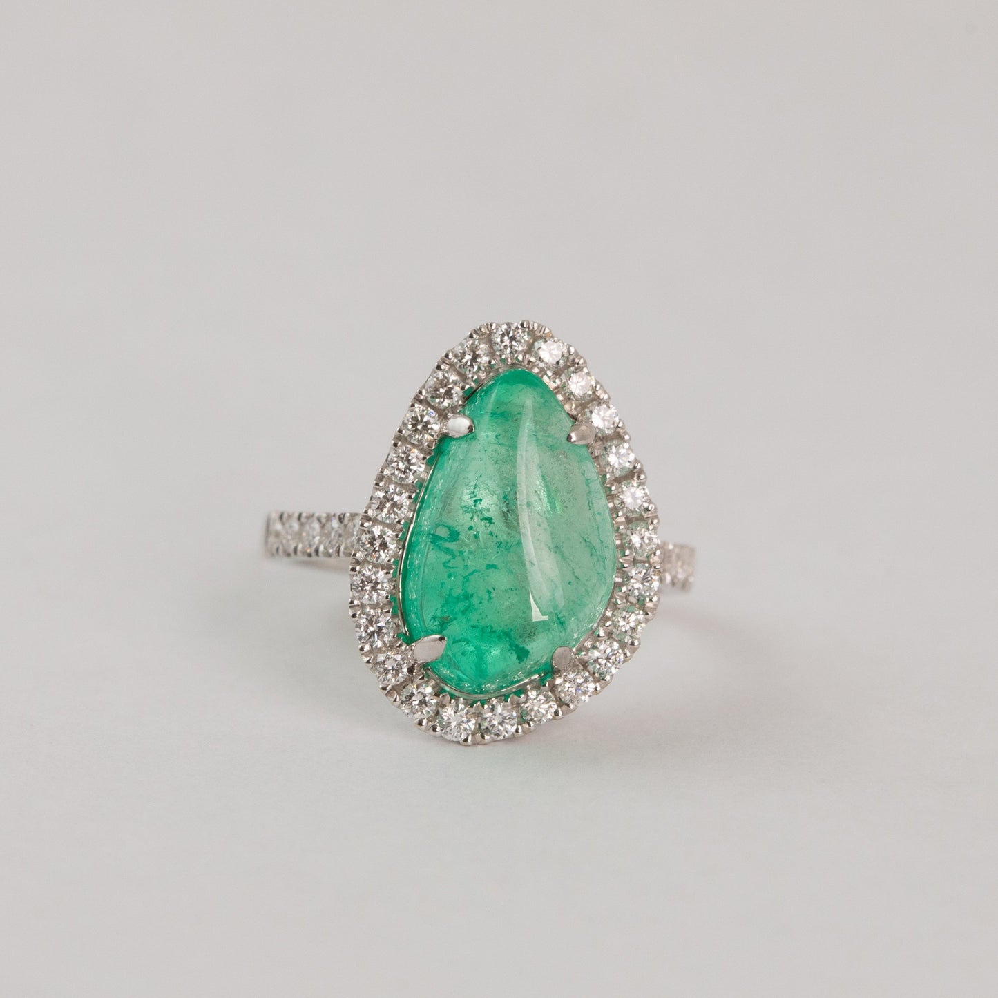 The Cabochan Emerald Ring