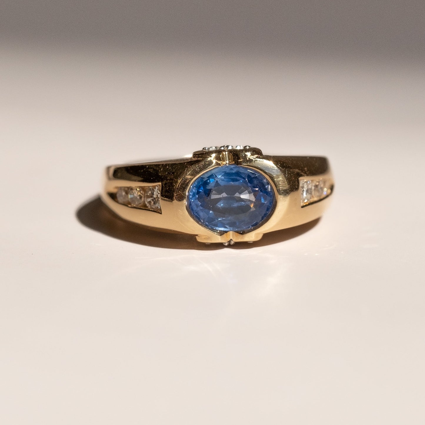 Ceylon Sapphire Ring