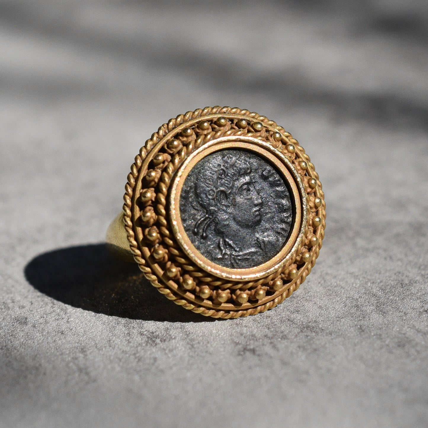Vintage 18K Gold Roman Empire Constantine II Coin Ring