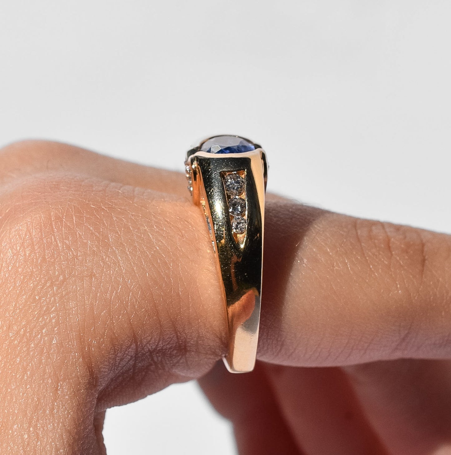 Vintage Ceylon Sapphire Ring