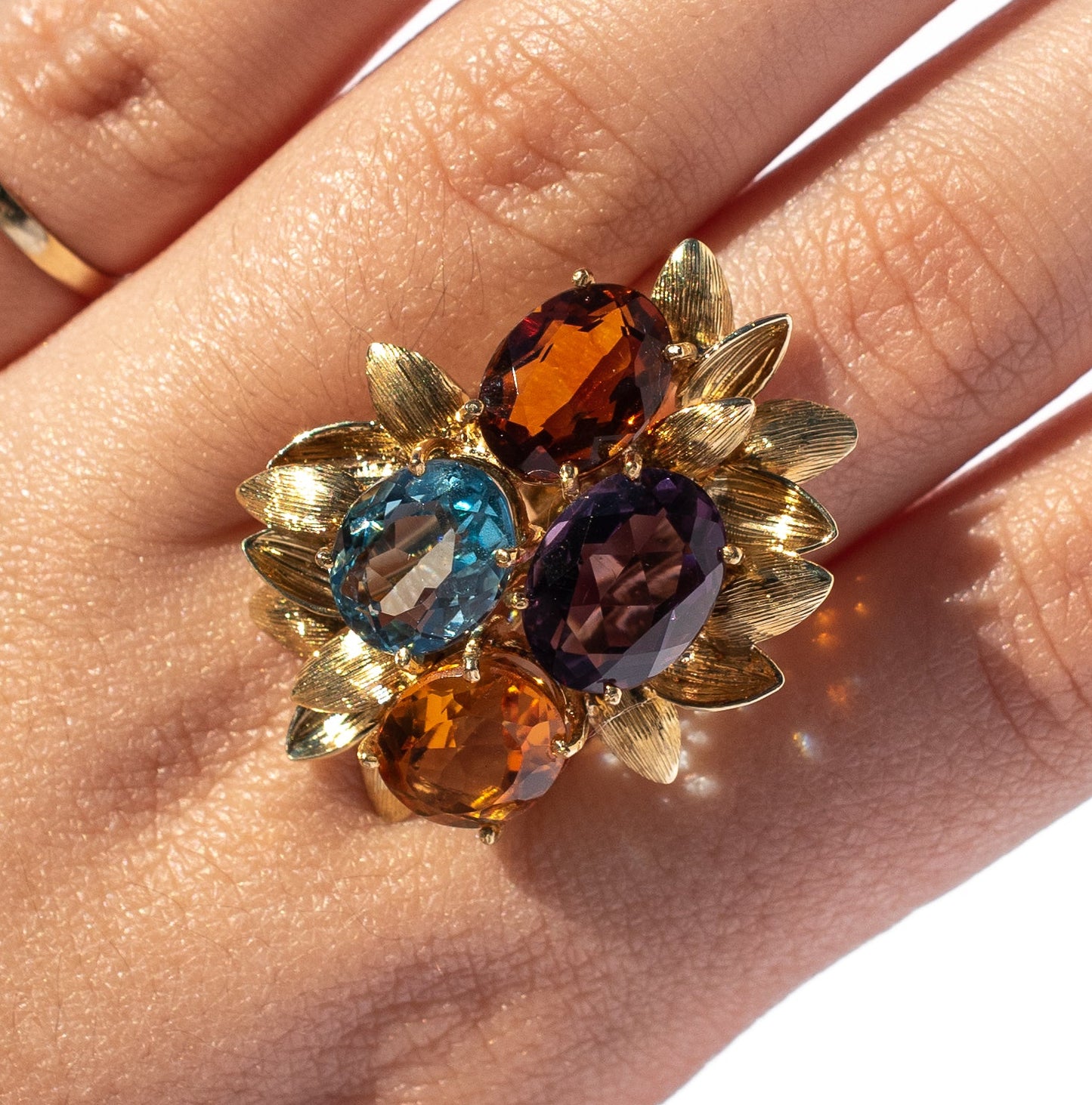 The Vintage Flower Bouquet Ring